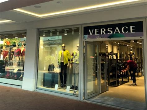 buyer at versace|versace outlet online.